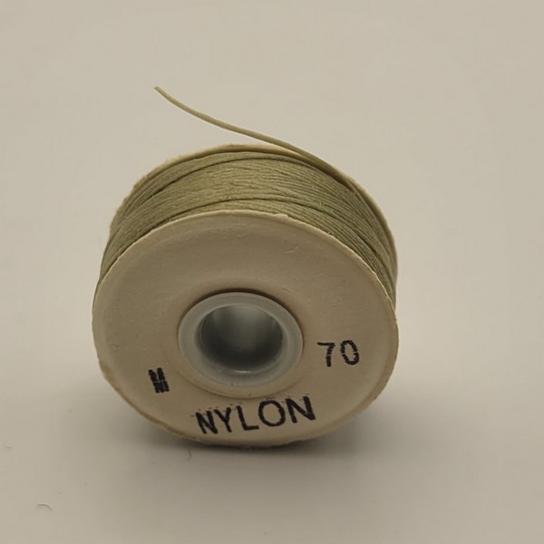 V-Bobbins Natural M-69 72PC/BX - Vylon Shell Bobbins