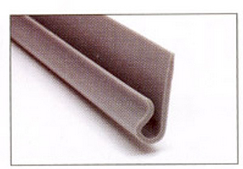 J Clip Seat .900inx .320inx .095IN Opng - Fasteners